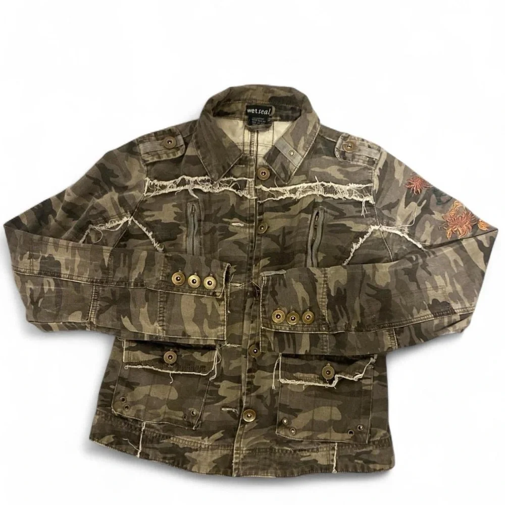 Y2K Vintage Wet Seal Camo Embroidery Jacket - Picture 3 of 6